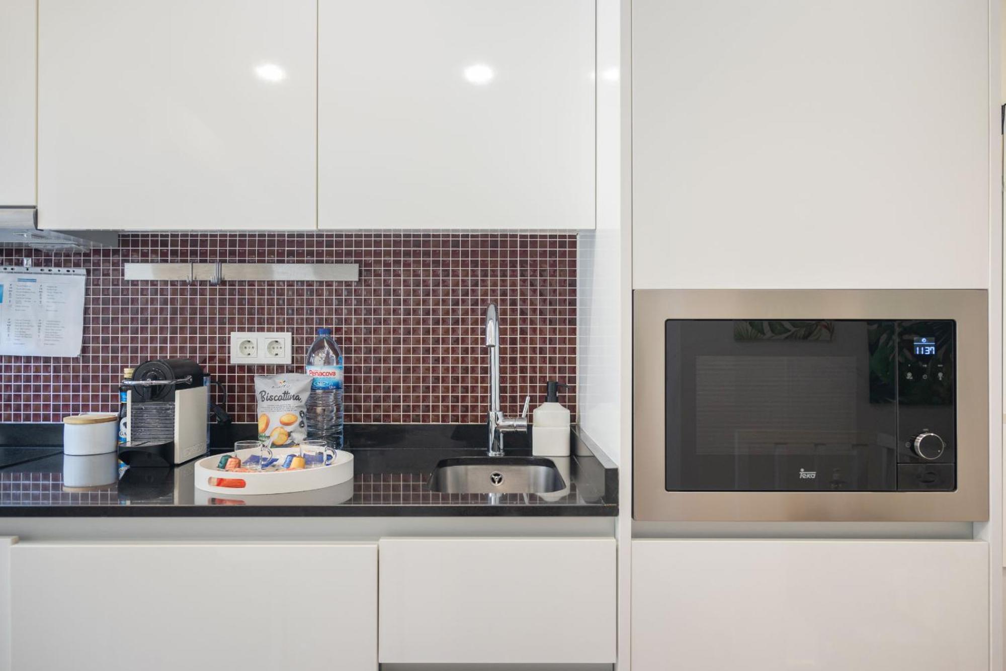 Central Luxury Apartment W Ac Downtown And Metro Porto Exterior foto
